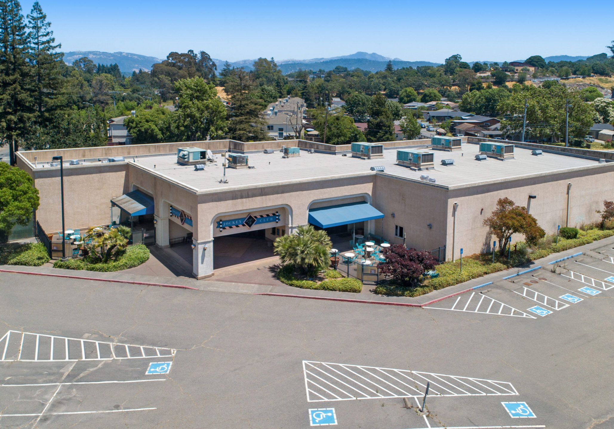 Updated_991_gordon_lane_santa_rosa_california_95404_9_540